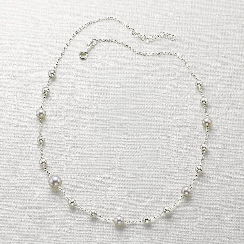 Punctuated In Pearl Silver Necklace