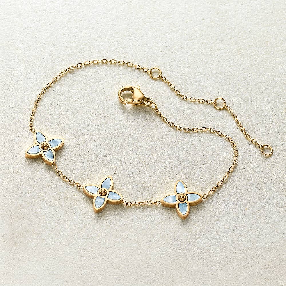 Pearly Petals Bracelet