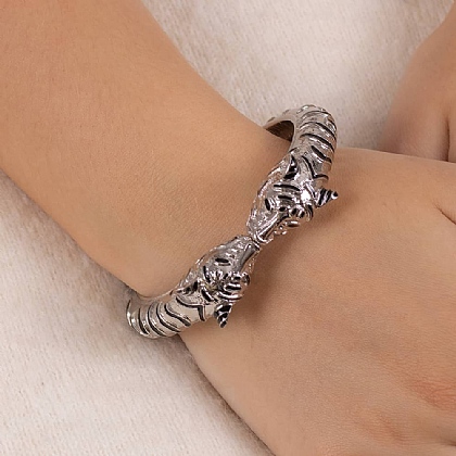 Bracelets, Bangles & Cuffs | Style Staples from Pia | Pia Jewellery